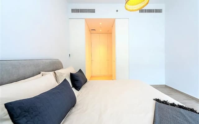 Belgravia Stunning 1 bedroom Balcony Dubai - photo 4
