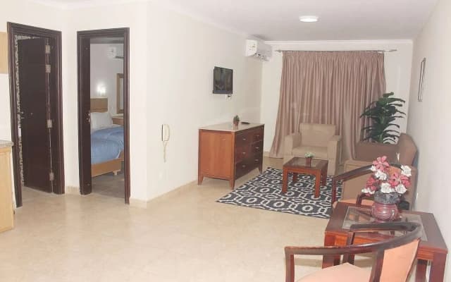 Royal Residence City Center - photo 3