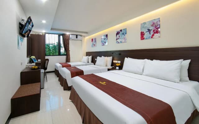 RedDoorz Plus Quang Chung Hotel - photo 2