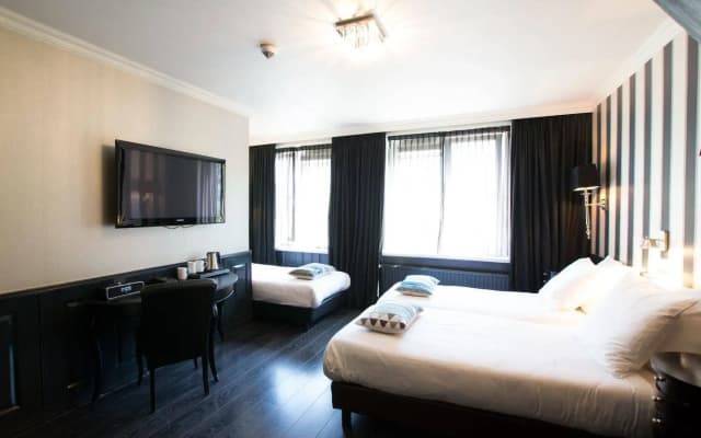 Hotel Sint Nicolaas - photo 4