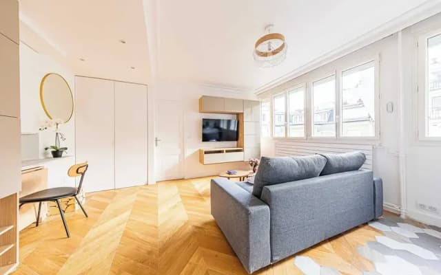 Superb Trocadero / Eiffel Tower Apartment - photo 2