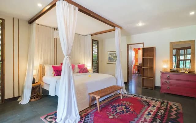 Villa Desa Roro Dua by Villa Finder - photo 3