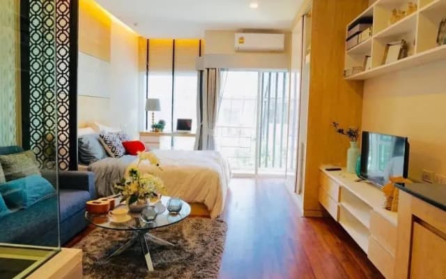 Siri Condo by Tophomerent - photo 2