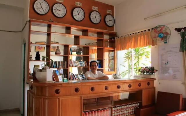 Hanhcafe Hotel - photo 2