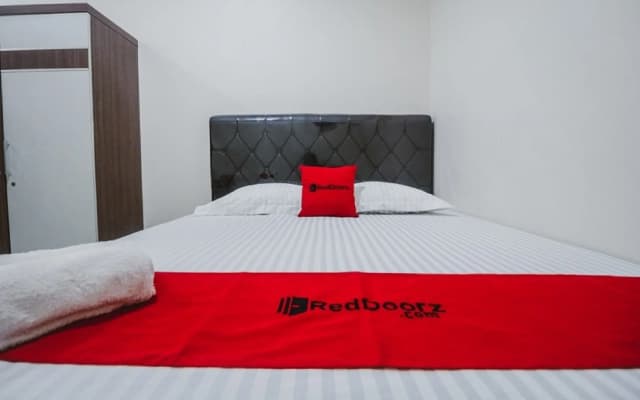 RedDoorz Plus near Semanggi - photo 5