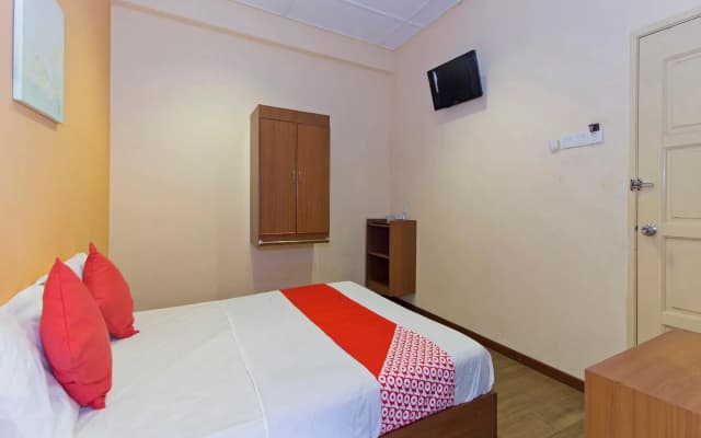 OYO 415 Straits Settlement Inn - photo 4