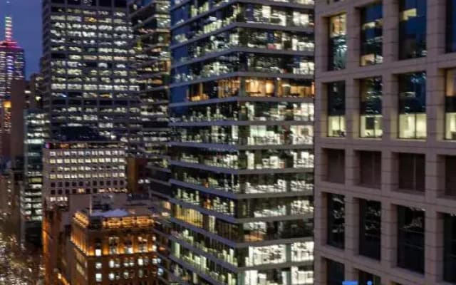 Collins Street 1BR Wake Up to Stunning City View - photo 2