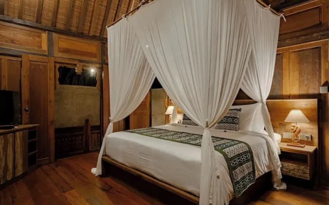 Hidden Saren Villa Ubud - photo 3