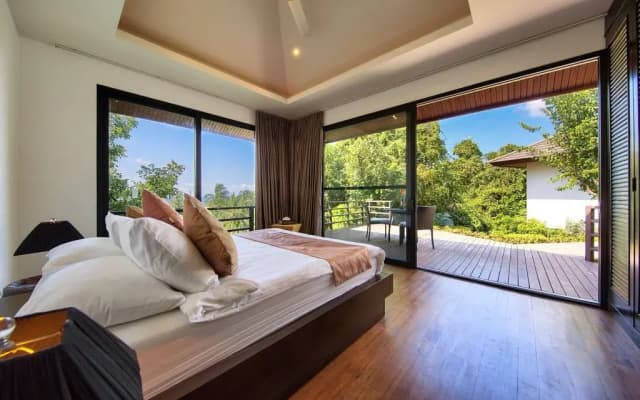 Sunset Heights Villa - photo 2