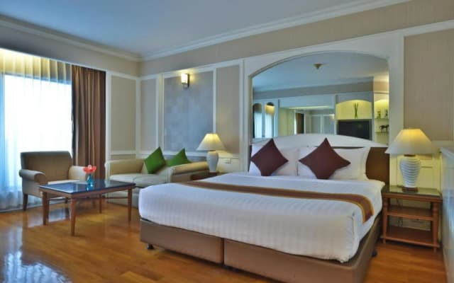 Centre Point Plus Hotel Pratunam - photo 5