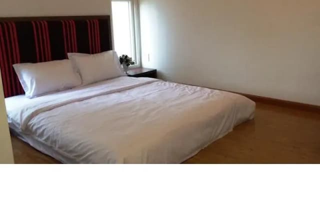 Red Beach Hotel - photo 3
