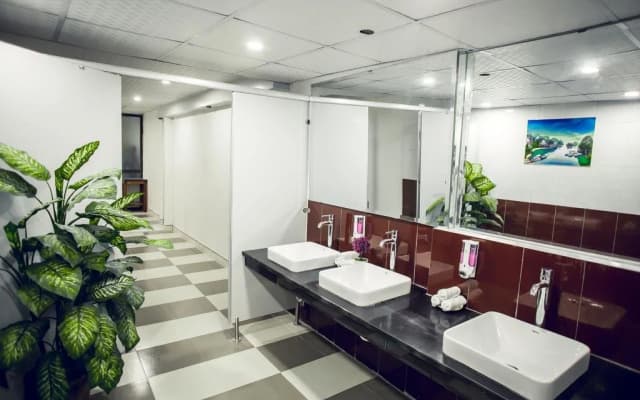 Asia Backpacker Hostel - photo 5