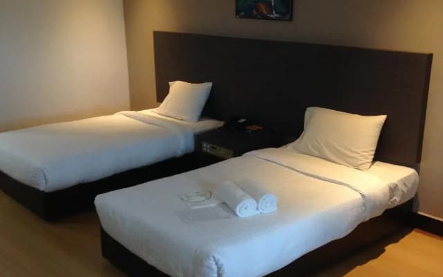 Purnama Hotel - photo 2