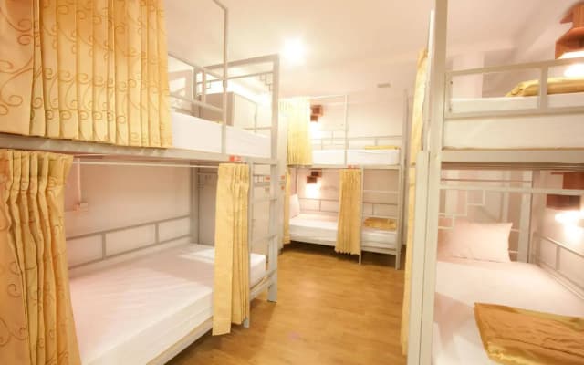 Chinatown Hostel - photo 5