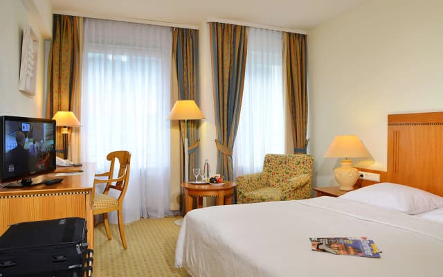 Radisson Hotel Berlin Charlottenburg - photo 4