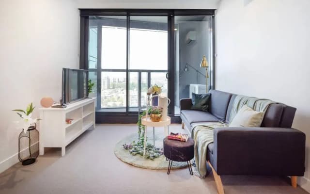 Holistay Premium - Swanston Central - photo 3