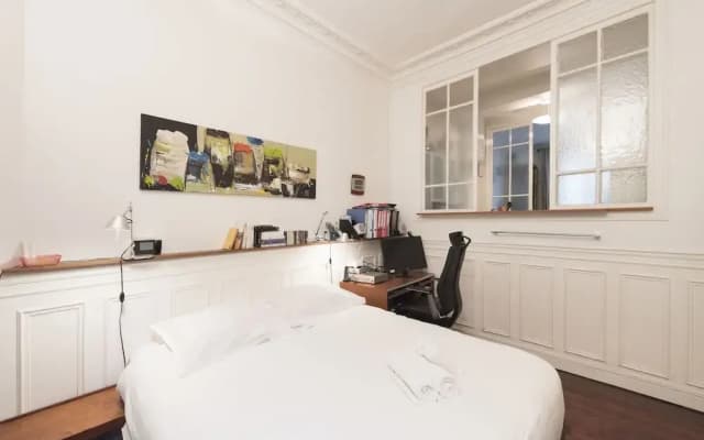 Classic Studio in Montmartre - photo 3