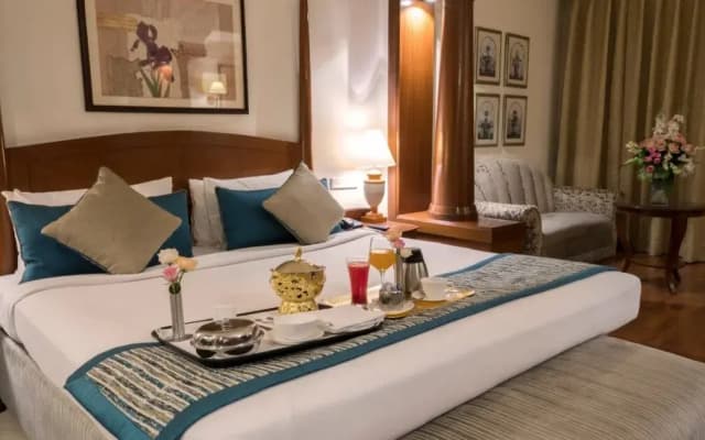 Tivoli Garden Resort - photo 4