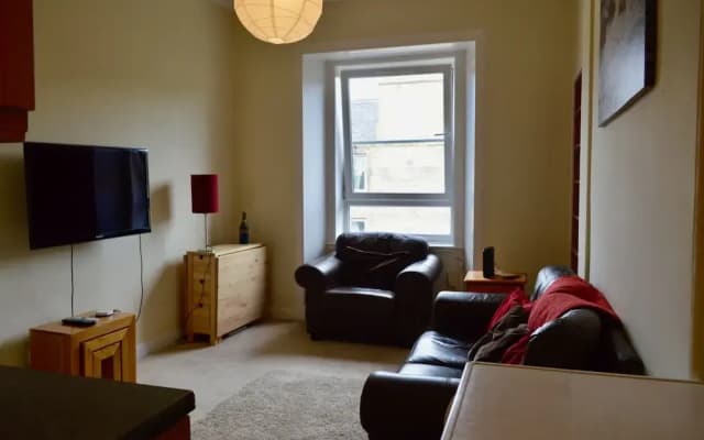 1 Bedroom Flat in Shandon - photo 5