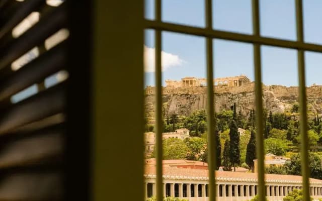 CH Adrianou Suites - photo 5
