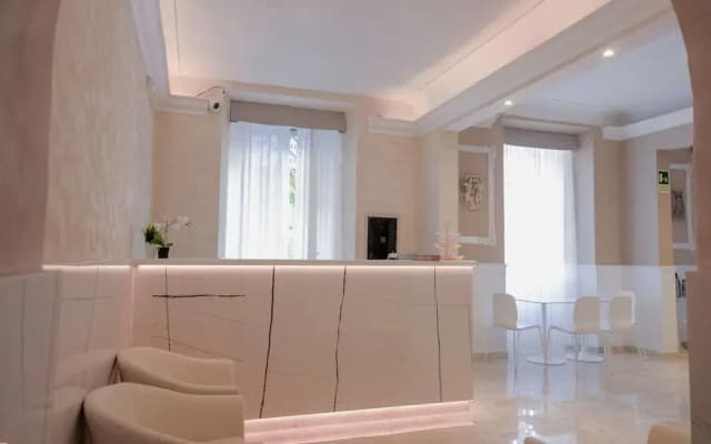 Hotel Alex Square - photo 2