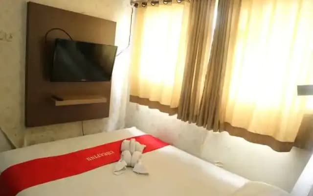 Apartment Sentra Timur by Cheapinn - photo 2