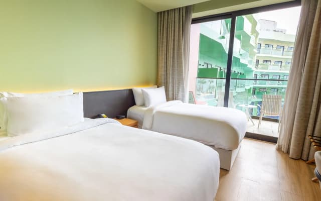 Hotel Voco Monaco Dubai by IHG -Adults Only Hotel - photo 3