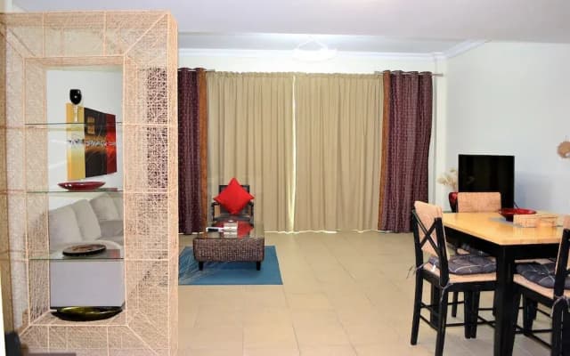 Entire 1 Bedroom Apartment in the Prestigious Palk Jumeirah - NBT - photo 5