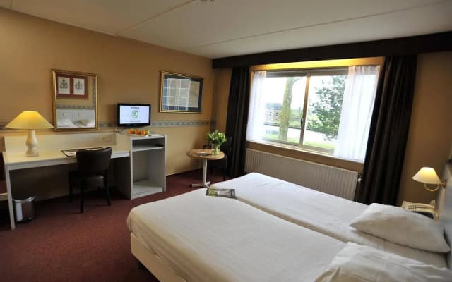 Gr8 Hotel Amsterdam Riverside - photo 4