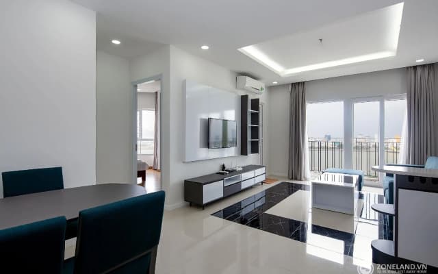 Zoneland Apartment - Monarchy Riverside - photo 2