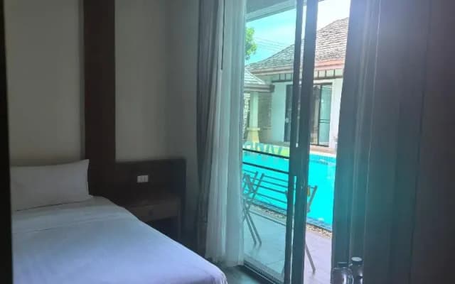 Phuket Meet Holiday Hotel - photo 4