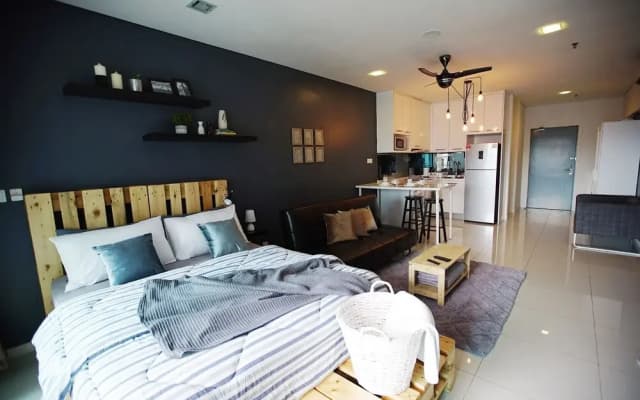 Mercu Summer Studio Suites - photo 2