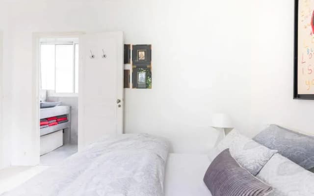 Squarebreak - Arc de Triomphe Apartments - photo 4
