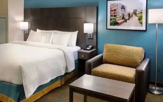 Manhattan Inn - photo 3