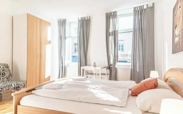 Cozy Rooms Perfect for Extended Stays - photo 3