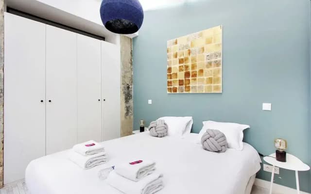 Elegant Apartment -2br/4p - Sacre-coeur - photo 5