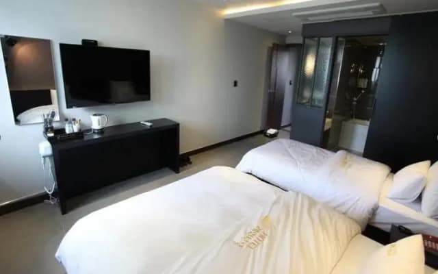 Hotel Rainbow 2 - photo 2