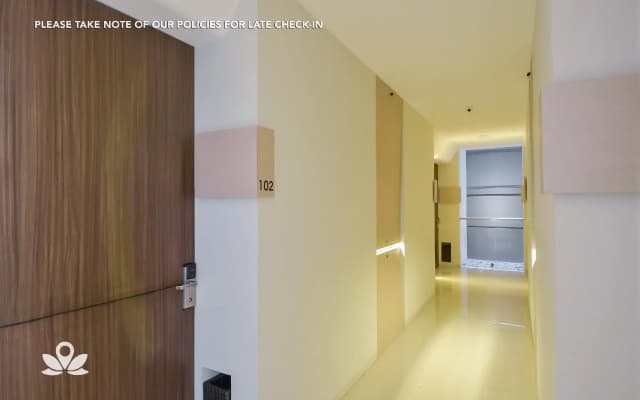 ZEN Premium Mega Kuningan - photo 4
