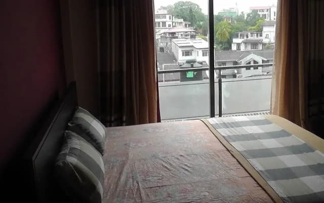 TJ'S Apartments - photo 4