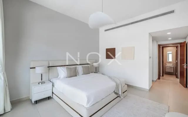 1BR with Study City View Bay Square B7 - photo 3