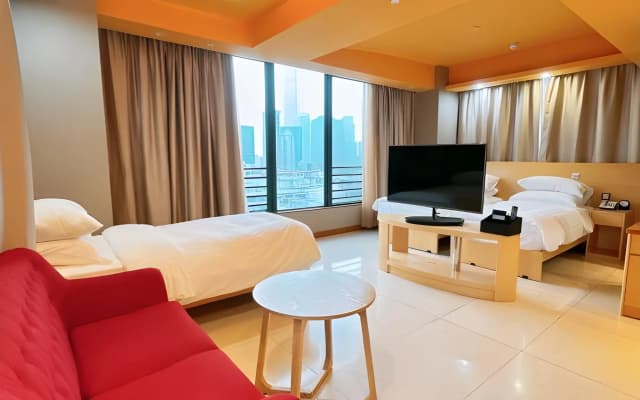 Harbour Bay Hotel - photo 5