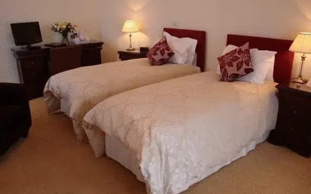Villiers Lodge - photo 3