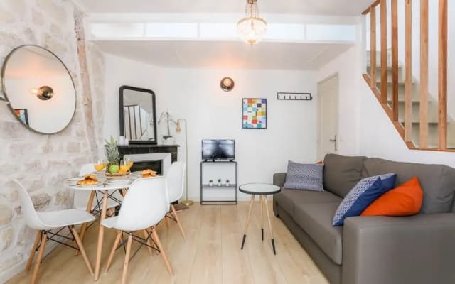Eiffel Tower - Champ de Mars Apartment - photo 3