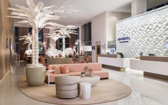 Novotel Miami Brickell  - photo 2
