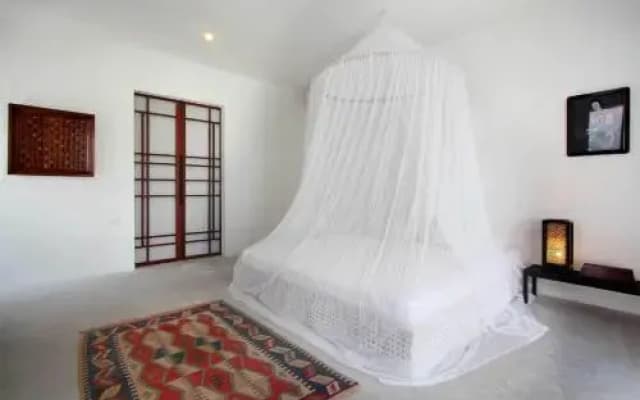 Villa Mutiara Putih - photo 2