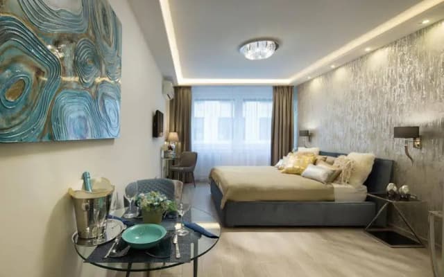 d.Five Danube Corso Boutique Apartment - photo 4