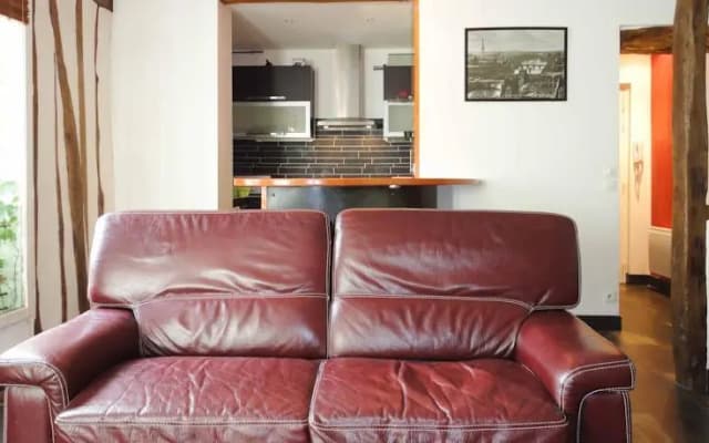 Studio In Bustling St Maur / Oberkampf Area - photo 2