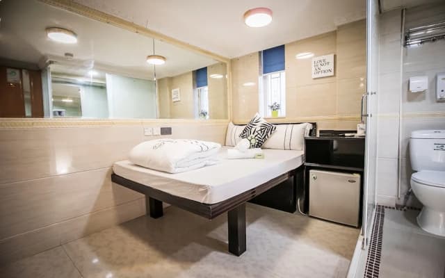 Tsim Sha Tsui Hotel - photo 3