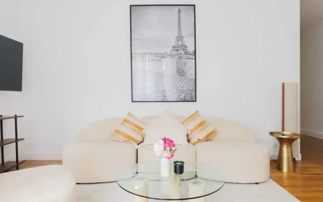 Charming Apartment - 2br/4p - Beaugrenelle - photo 5