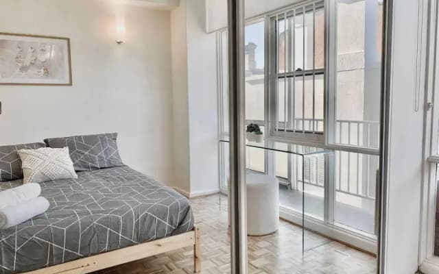 2BR in Best Central Location - photo 2